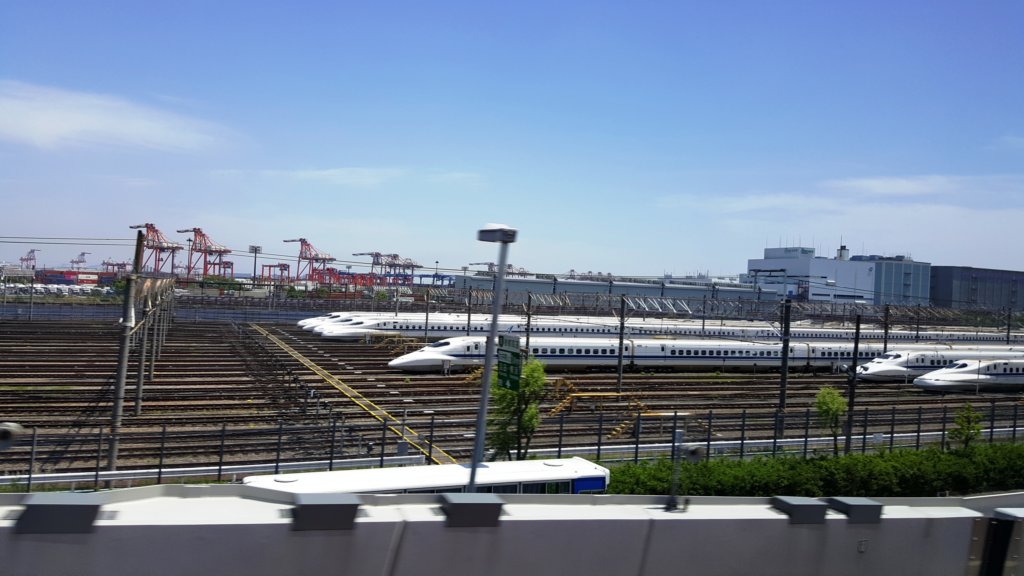 tokyojapanhighspeedrail.jpg